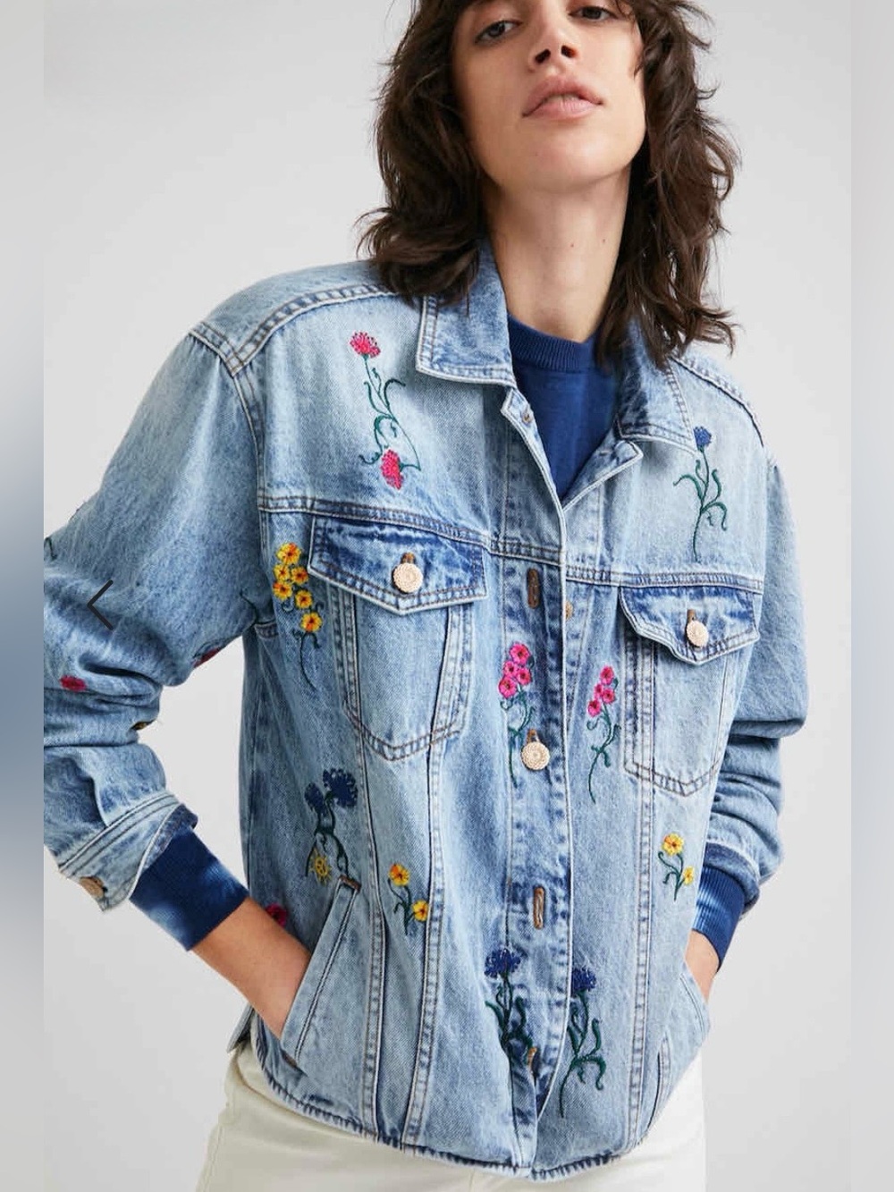 Desigual Embroidered Denim Trucker Jacket Sz M